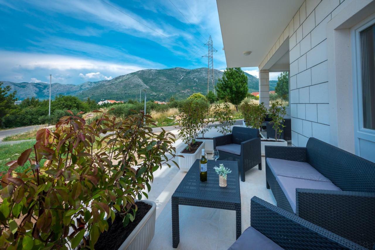 Villa Niki 2 ซัฟทัท ภายนอก รูปภาพ