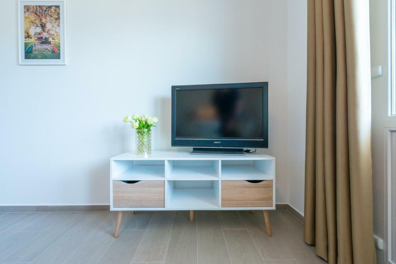 Villa Niki 2 ซัฟทัท ภายนอก รูปภาพ